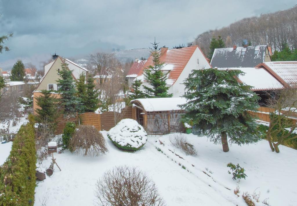 Guest House Wanda Валбжих Екстериор снимка